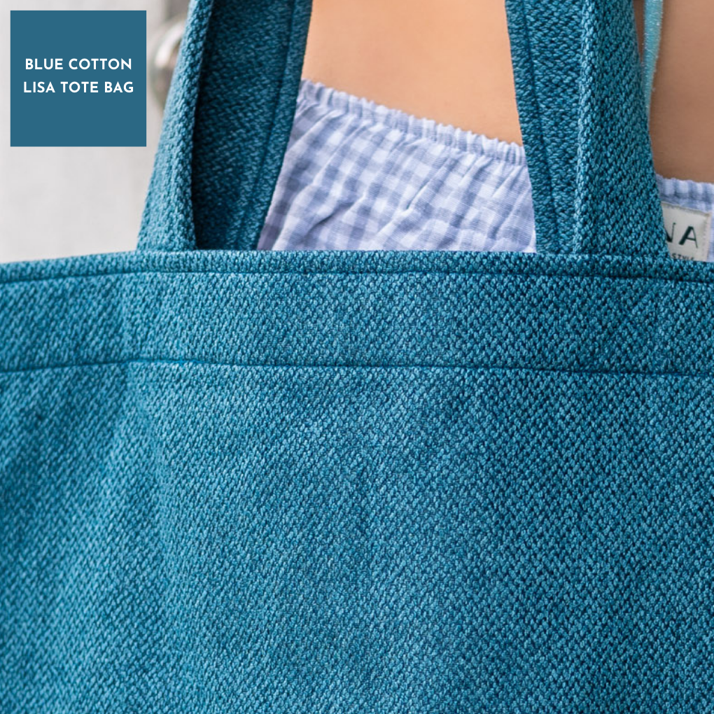Classic Blue Tote Bag Lisa