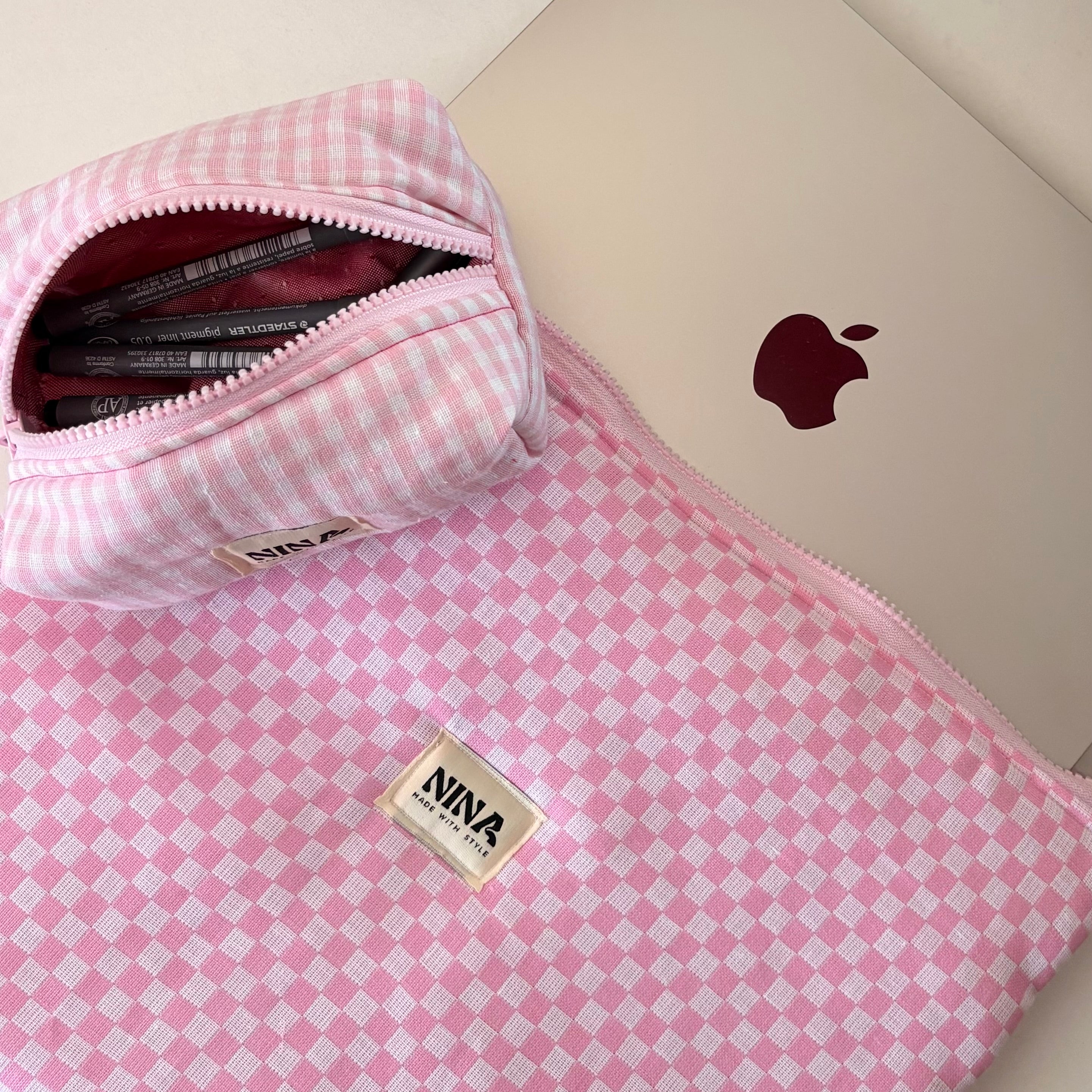 Softy Cover ( laptop 13 pulgadas)